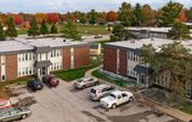 3 beds, 2 baths, 1,026 sqft, $1,350, Unit 1103-6