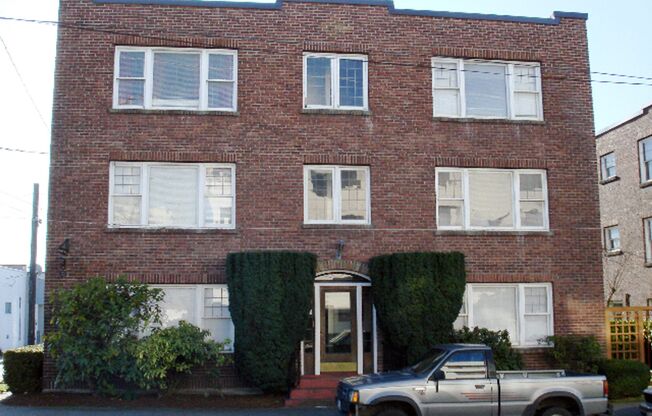 West Seattle One Month Free!