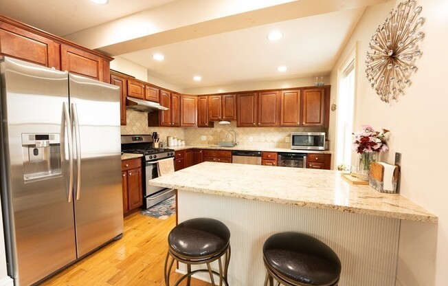 15 DOWNER CT