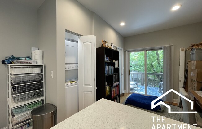 3130 N KIMBALL