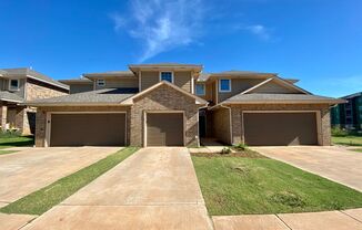 3 Bed 2.5 Bath 1 Car Garage  in Moore (Has Storm Shelter)