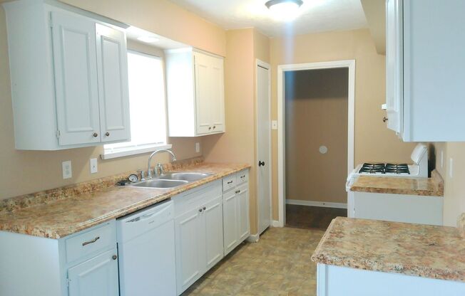 2017 Mandy - 3/Bed 1.5/Bath - $1595/month
