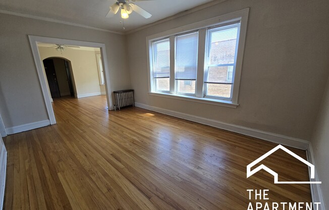 1936 W Estes Ave