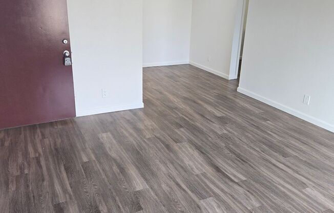 1 bed, 1 bath, 500 sqft, $1,795, Unit 71-26