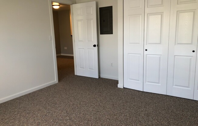 2 beds, 1 bath, 840 sqft, $1,325, Unit 4266-12