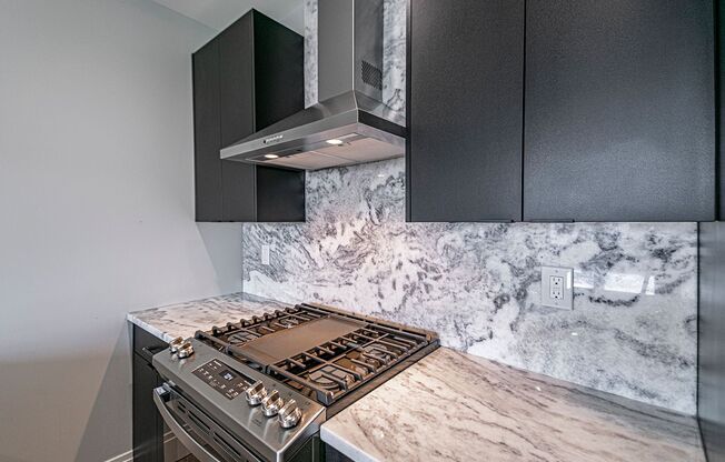 1 bed, 1 bath, 572 sqft, $1,635, Unit Unit 405