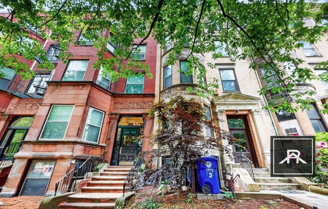 1073 BEACON ST