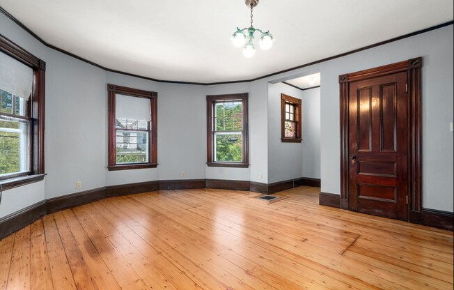 48 AUBURN ST