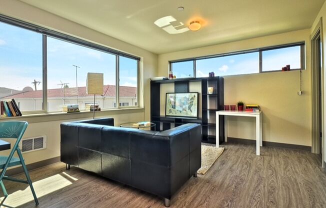 1 bed, 1 bath, $1,395, Unit 3