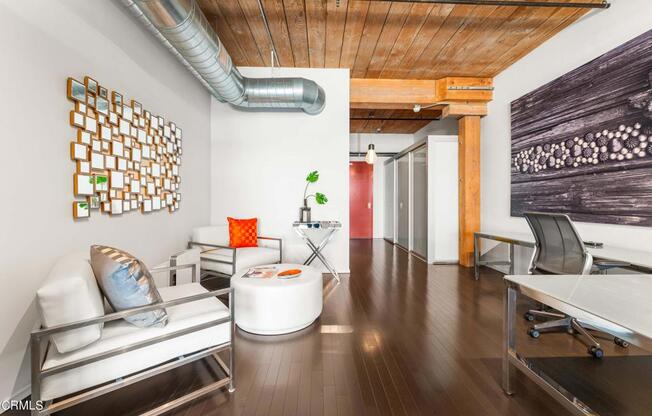 1 bed, 1 bath, 950 sqft, $3,700, Unit 427