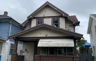 3 Bedroom House - East Toledo Neighborhood