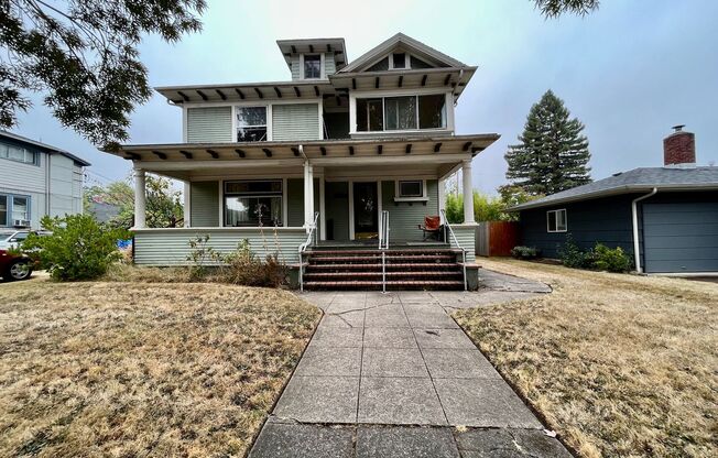 1654 Lincoln Street