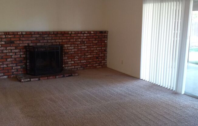 Very Nice Clovis 3/2 in Clovis High Area