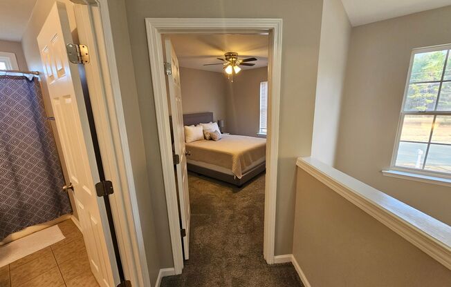 3 beds, 2.5 baths, 1,550 sqft, $1,825, Unit 3061