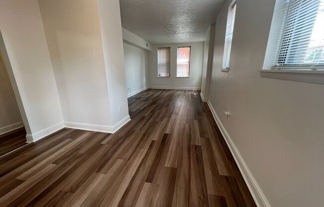 3 beds, 1 bath, 1,120 sqft, $2,349, Unit 732 S. Millvale Ave. #B3