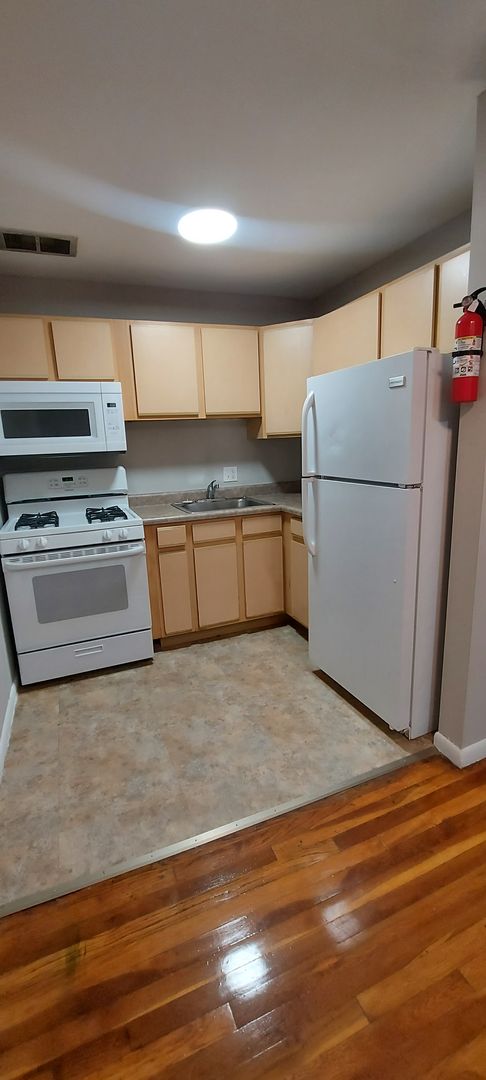 1 bed, 1 bath, 621 sqft, $710, Unit MA W306