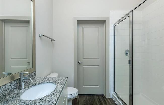 Spacious Berewick Pointe Bathrooms at Charlotte Apartments