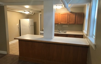 1 bed, 1 bath, 600 sqft, $928, Unit 1