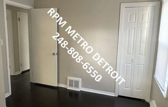 3 beds, 1 bath, $1,395