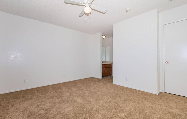 2 beds, 1.3 baths, 956 sqft, $1,500