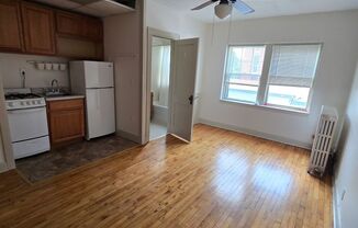 Varsity Apartments - 727