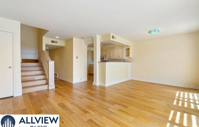 Ocean View 2 bed 2 bath townhome with breathtaking unobstructed panoramic views!