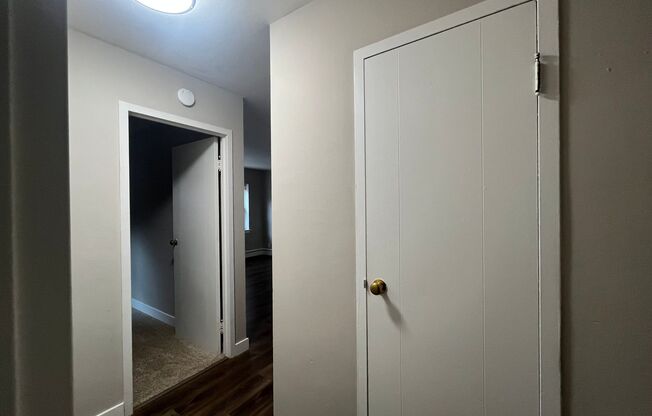 1 bed, 1 bath, $1,150, Unit 207