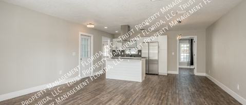 2326 E 112 AVE