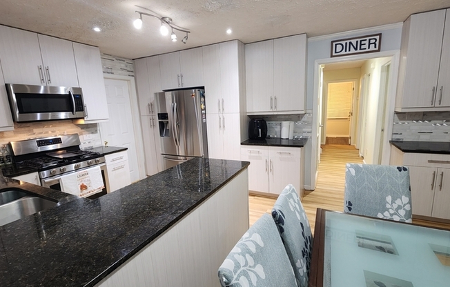 1125 PENSELWOOD DR