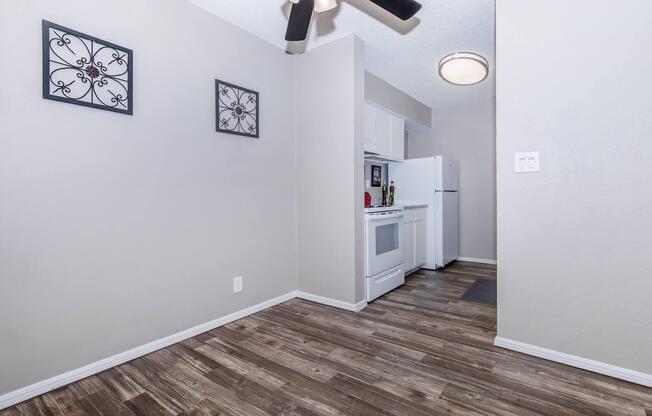 Home - Cobblestone Apartments - Tulsa, OK