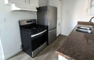 1 bed, 1 bath, $2,150, Unit 4