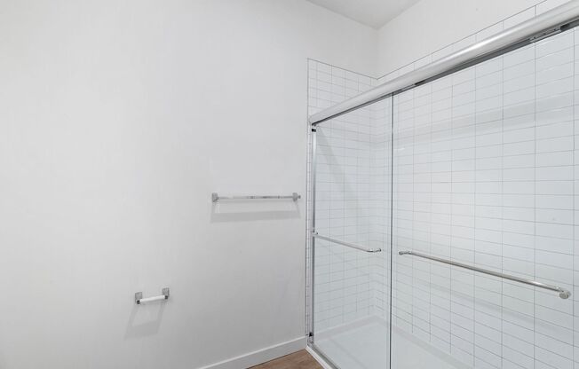 2 beds, 2 baths, 1,167 sqft, $2,950, Unit 434