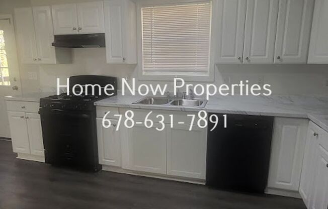 Spacious 4BR Home + Bonus Rooms in Mainstreet Community | Resort-Style Amenities!