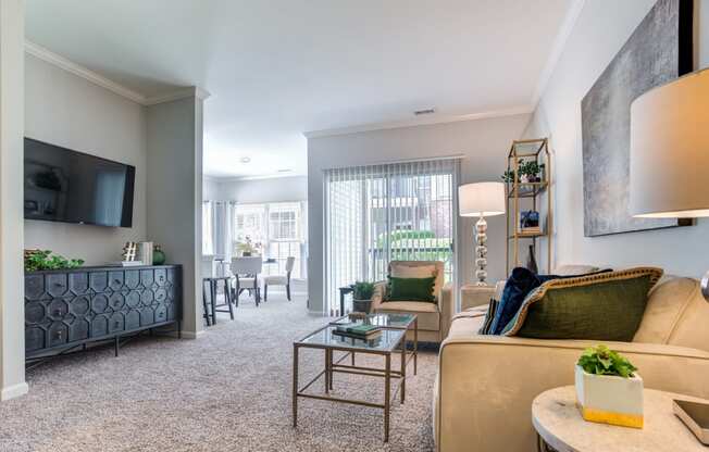 Spacious living room