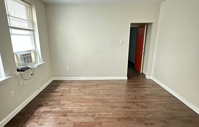 1428 W Master St.