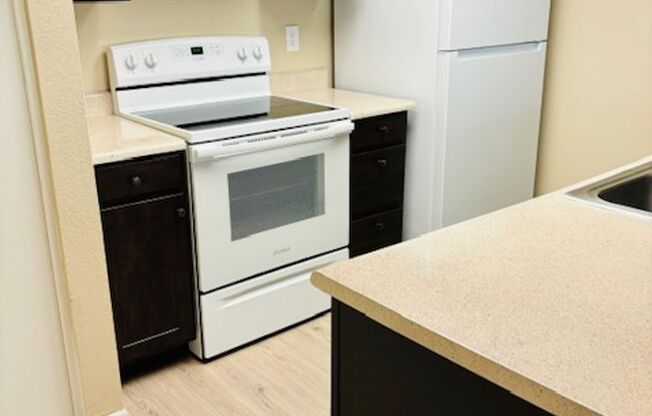 2 beds, 1 bath, 830 sqft, $1,349, Unit 134