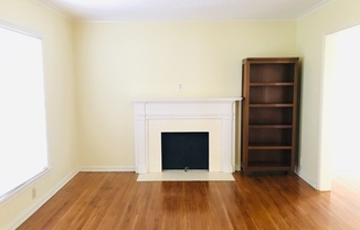 2 beds, 1 bath, $1,200