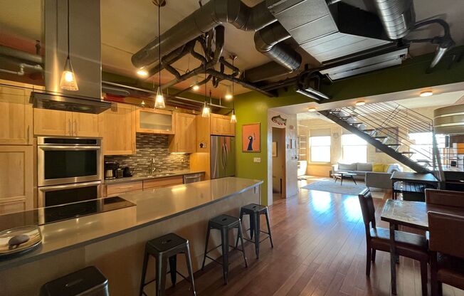 Eccentric 2 Bedroom 2.5 Bathroom Condo In Downtown ABQ!