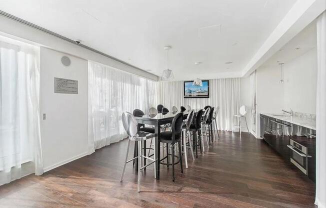 1 bed, 1 bath, 450 sqft, $3,750, Unit 2G
