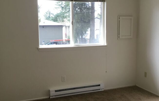 2 beds, 2 baths, 847 sqft, $1,550, Unit 15