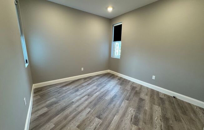 2 beds, 1 bath, 820 sqft, $2,800, Unit 214