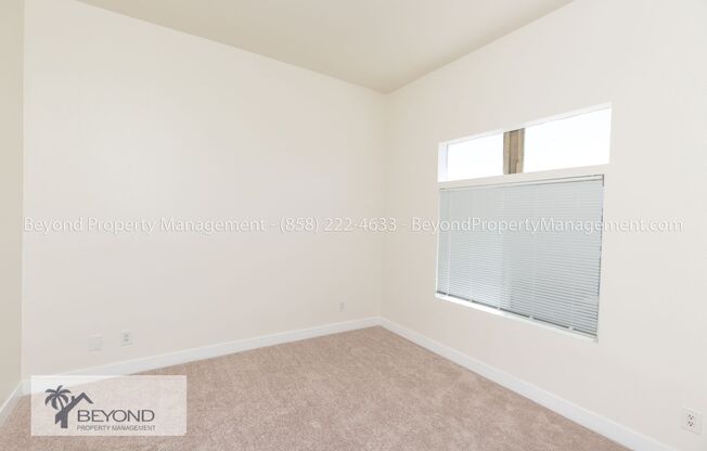 2 beds, 1 bath, 810 sqft, $1,988, Unit National Ave 1724