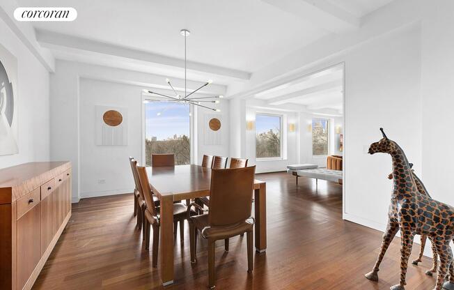 3 beds, 4.5 baths, 2,800 sqft, $30,000, Unit 601