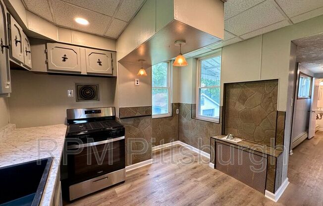 21 KOHLMEYERS LN