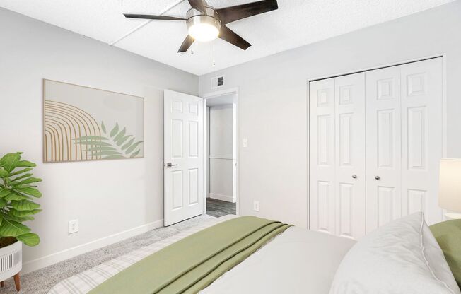 3 beds, 1 bath, 876 sqft, $1,499, Unit 7706-09