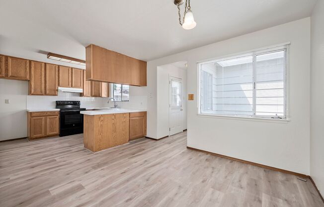 Nice 4BR/2.5BA Home in GREAT Location!