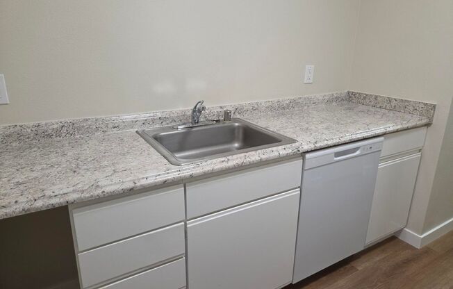 1 bed, 1 bath, 500 sqft, $1,450, Unit 112