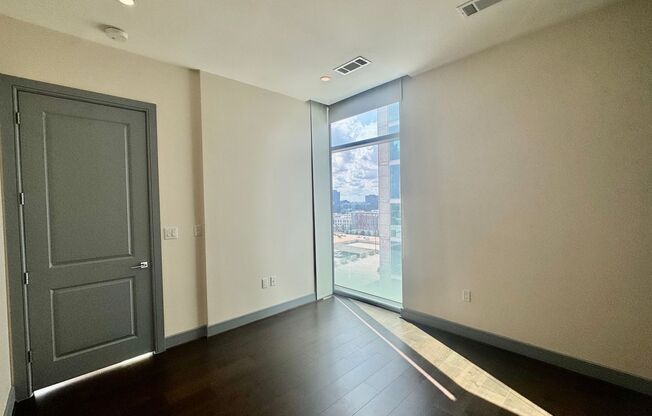 2 beds, 2 baths, 1,455 sqft, $4,000, Unit 1103