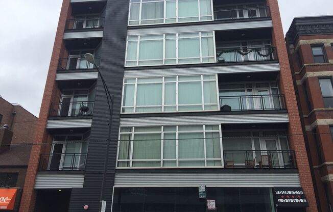 2666 N Halsted