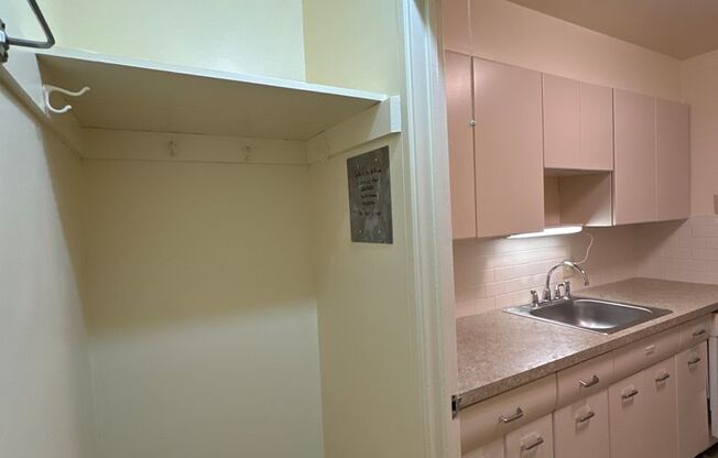 2 beds, 1.5 baths, 1,106 sqft, $1,650, Unit 103